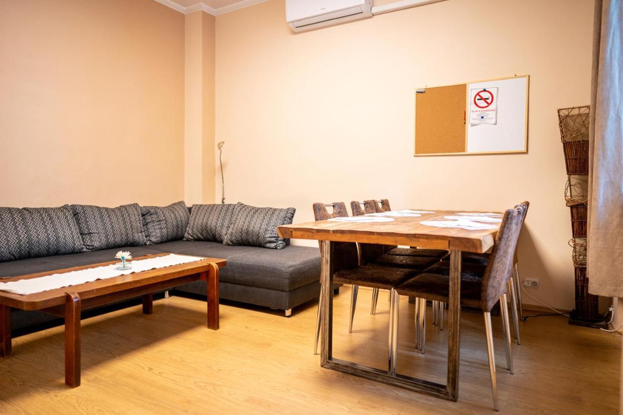 Apartment Of Koezraktar ブダペスト エクステリア 写真